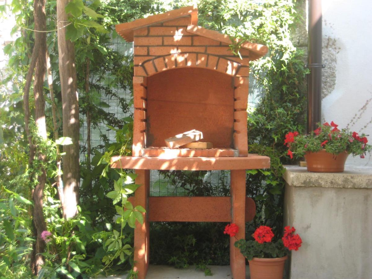 Holiday Home Trostova Kuca Pazin Oda fotoğraf