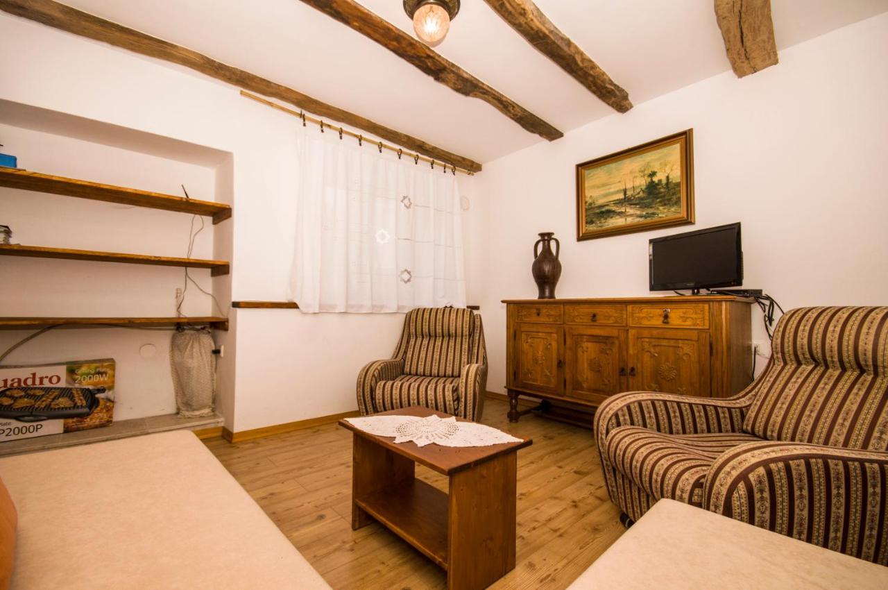 Holiday Home Trostova Kuca Pazin Dış mekan fotoğraf